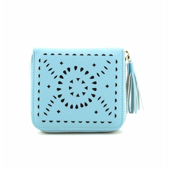 New Cleobella Turquoise Wallet with Fringe - Picture 1 of 4